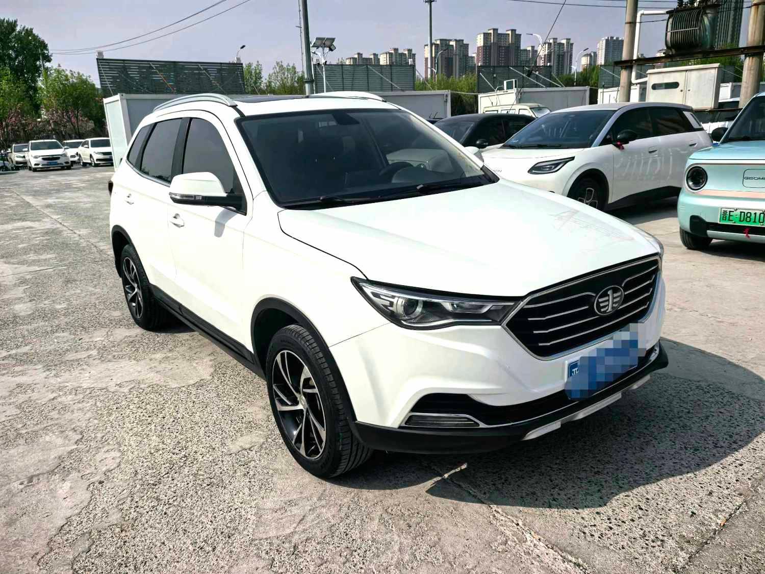 2019 Bestune X40 1.6 互联智酷型 Used Sedan — image 1