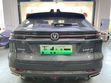 Changan UNI-K iDD 1.5T 蓝鲸iDD 卓越型 - 2