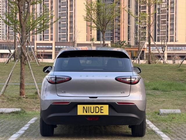 2025 Geely Star Wish 310km 梦想版 Used Hatchback — image 1
