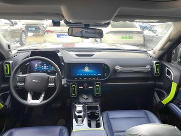 Haval 大狗 2.0T 四驱哮天犬追猎版 - 5