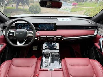 Jetour X70 PLUS 1.6T 地 Pro 7座 - 2