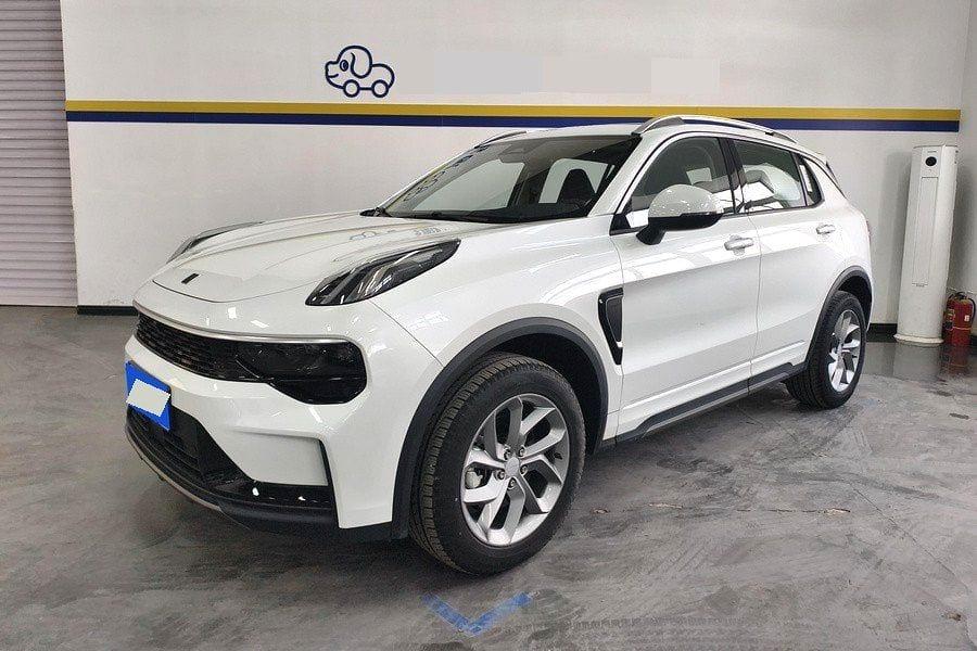 2024 Lynk & Co 01 Used Sedan — image 1