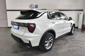Lynk & Co 01 - 2