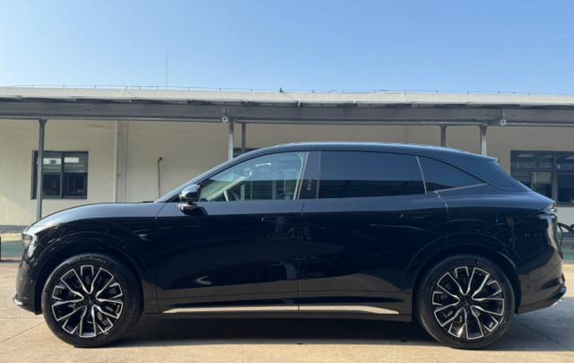 2025 Zeekr 7X 75kWh 后驱智驾版 — Used Sedan