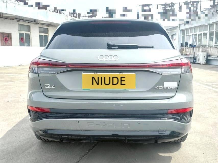 2024 Audi Q4 e-tron Used SUV — image 1