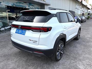 Changan CS35 PLUS 1.4T 畅享版 尊贵型 - 2
