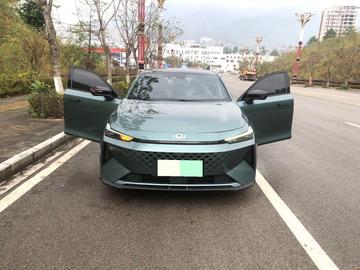 Changan Qiyuan A06 1.5 - 3