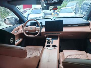 Changan UNI-Z 智电iDD 1.5 125km 卓越型 - 3