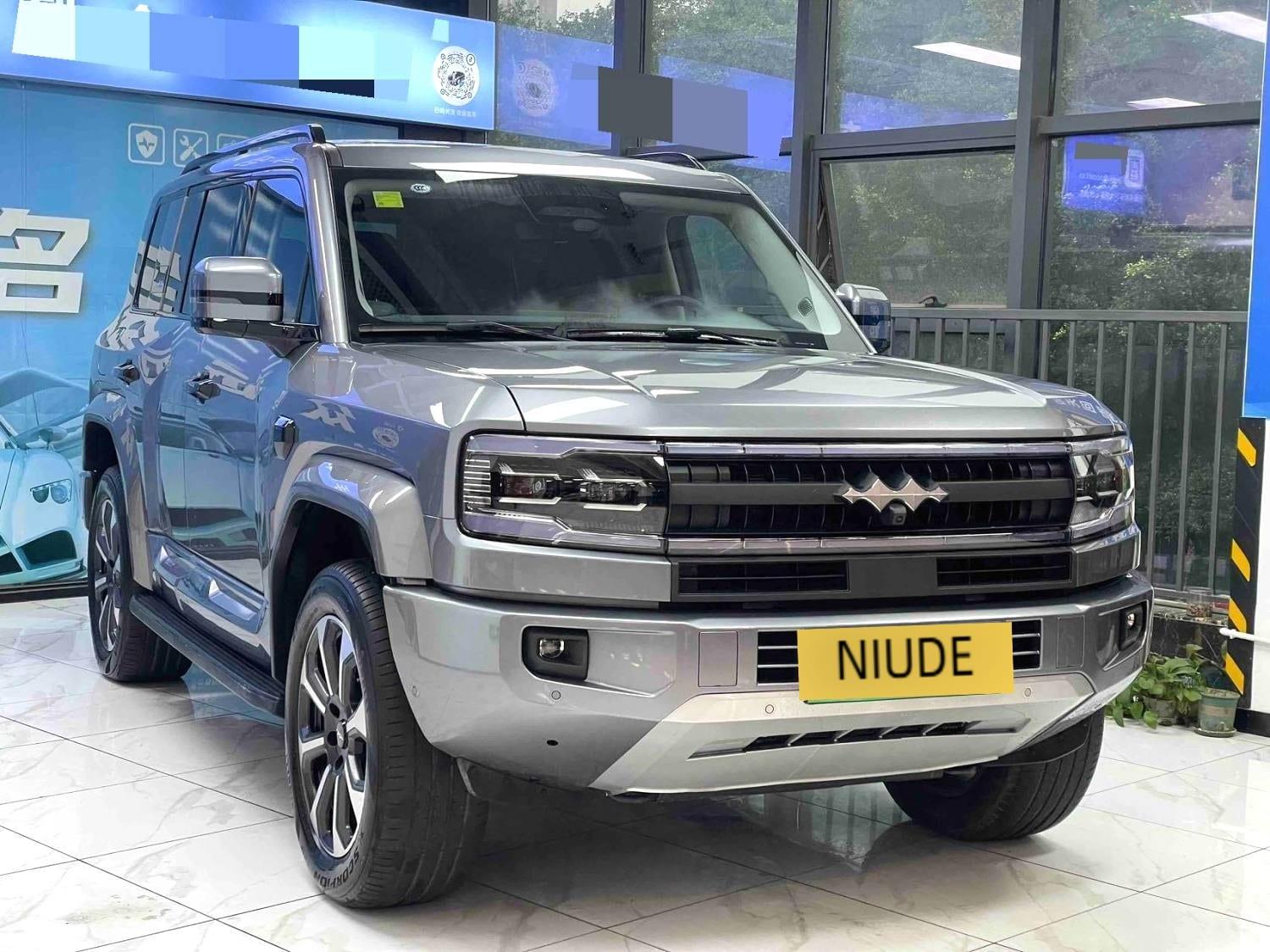 2024 Fangchengbao Leopard 5 Used SUV — image 1