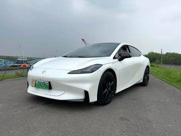 GAC Hyper Hyper GT(昊铂) 560科技版 - 4