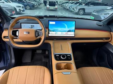 Geely Galaxy 星舰7 EM-i 120KM 领航版 - 3