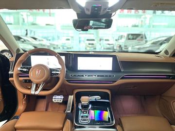 Hongqi H9 48V 2.0T 两驱旗享私享风尚版5座 - 5