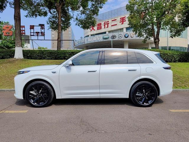 2023 Li Auto L7 Air版 Used SUV — image 1