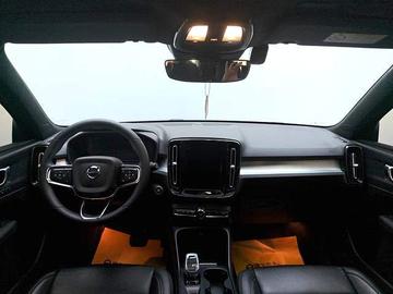 Volvo XC40 - 5